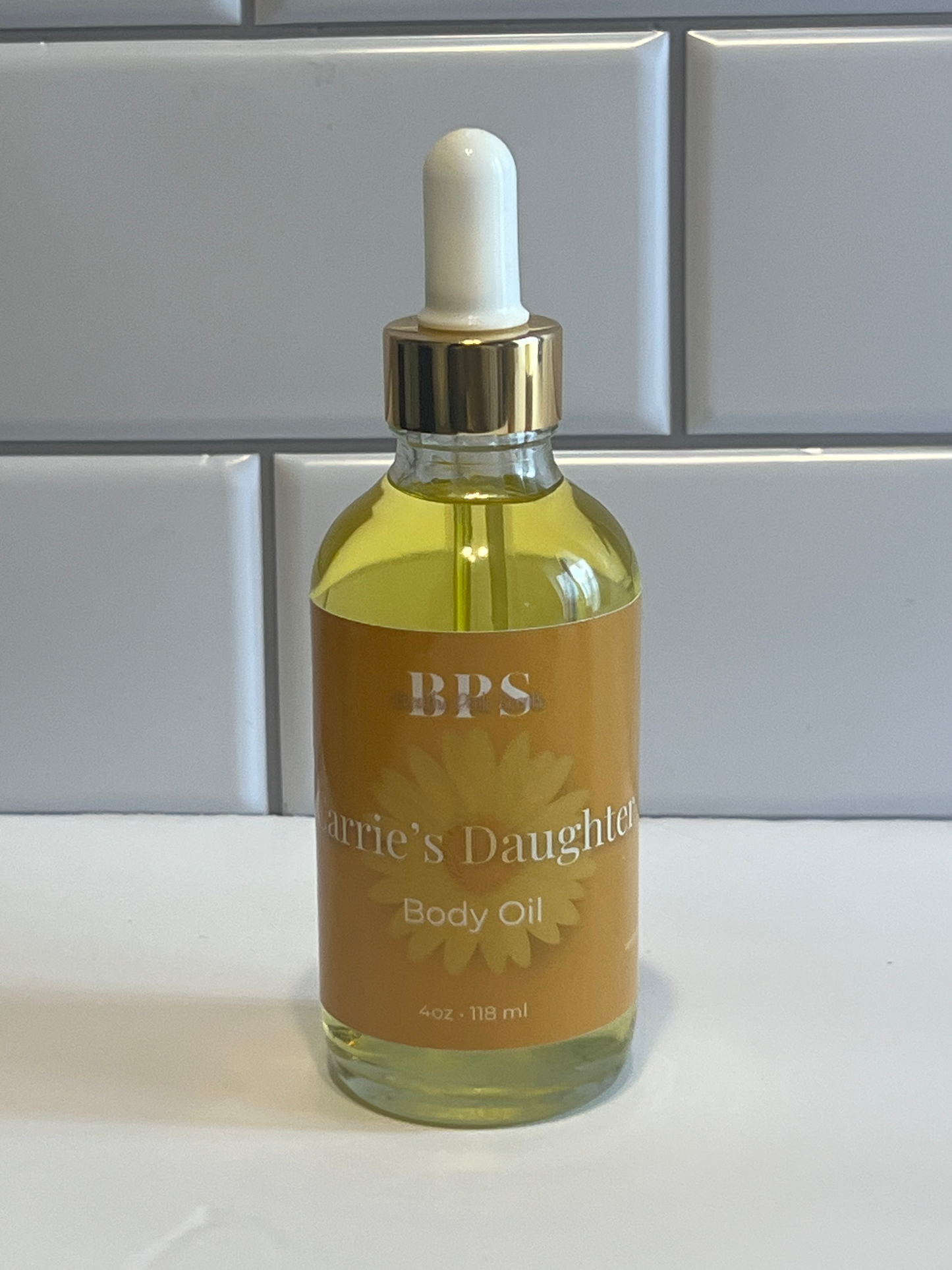 Luxe Body Oil image 3